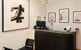 Hostal Prada